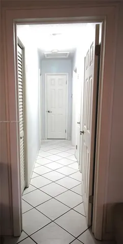 2000 SW 84th Avenue Miami FL 33155
