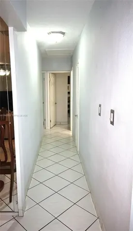 2000 SW 84th Avenue Miami FL 33155