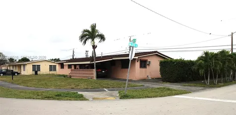 2000 SW 84th Avenue Miami FL 33155