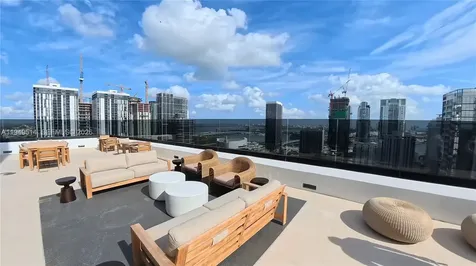 225 N Miami Avenue Miami FL 33132