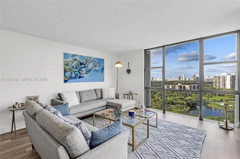20301 W Country Club Drive Aventura FL 33180