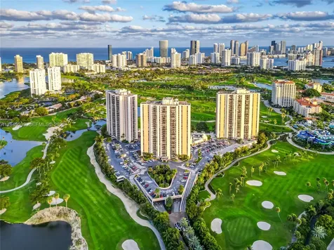 20301 W Country Club Drive Aventura FL 33180