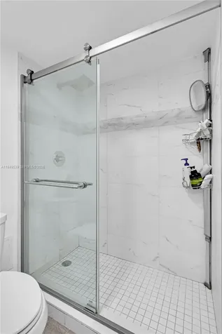 20301 W Country Club Drive Aventura FL 33180