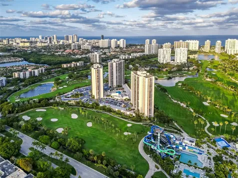 20301 W Country Club Drive Aventura FL 33180