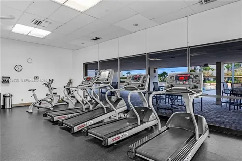 20301 W Country Club Drive Aventura FL 33180