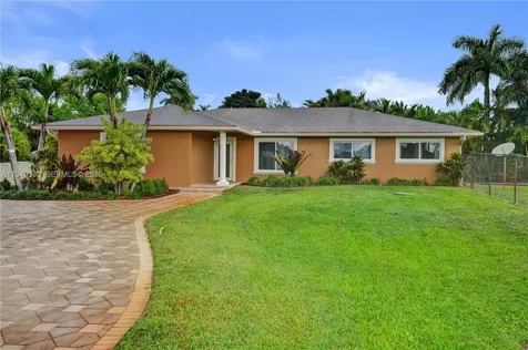 11201 NW 4th Court Plantation FL 33325