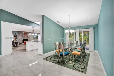11201 NW 4th Court Plantation FL 33325