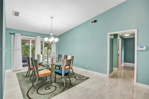 11201 NW 4th Court Plantation FL 33325