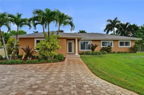 11201 NW 4th Court Plantation FL 33325