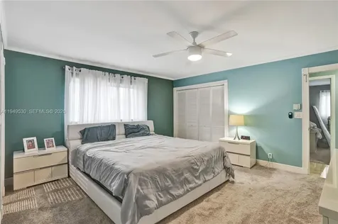 11201 NW 4th Court Plantation FL 33325