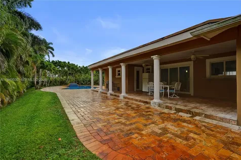 11201 NW 4th Court Plantation FL 33325
