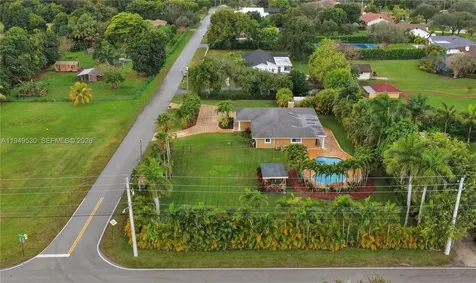 11201 NW 4th Court Plantation FL 33325