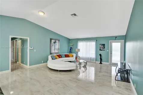 11201 NW 4th Court Plantation FL 33325