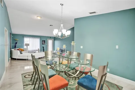 11201 NW 4th Court Plantation FL 33325