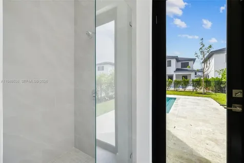 19670 NE 14th Court Miami FL 33179