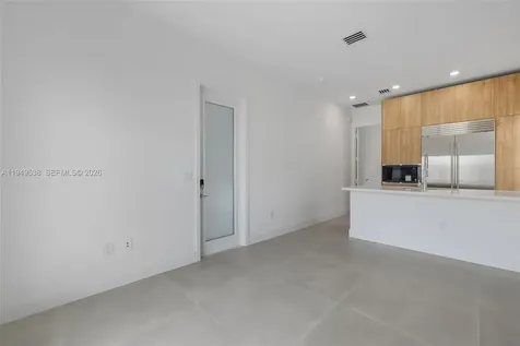 19670 NE 14th Court Miami FL 33179