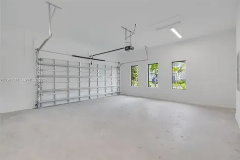 19670 NE 14th Court Miami FL 33179