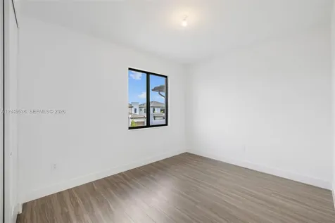 19670 NE 14th Court Miami FL 33179