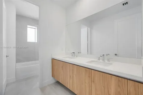 19670 NE 14th Court Miami FL 33179