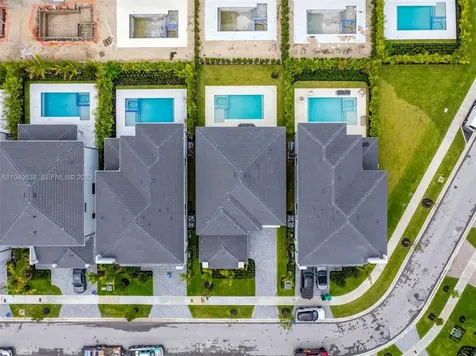 19670 NE 14th Court Miami FL 33179