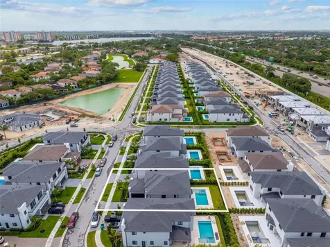 19670 NE 14th Court Miami FL 33179