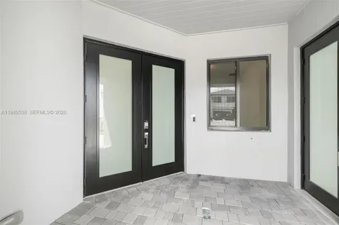 19670 NE 14th Court Miami FL 33179