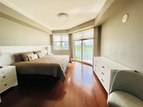 20000 E Country Club Drive Aventura FL 33180