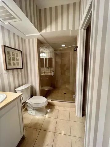 20000 E Country Club Drive Aventura FL 33180