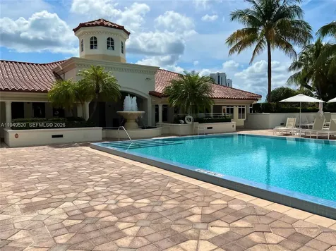 20000 E Country Club Drive Aventura FL 33180