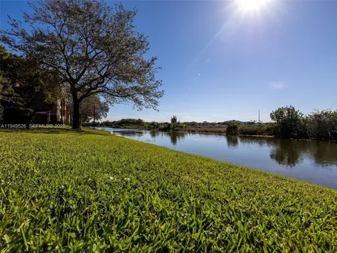11700 SW 2nd Street Pembroke Pines FL 33025