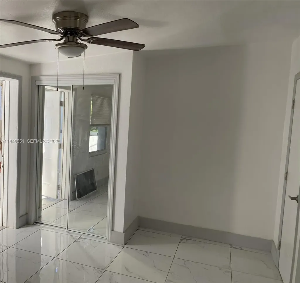 6045 Buchanan Street Hollywood FL 33024