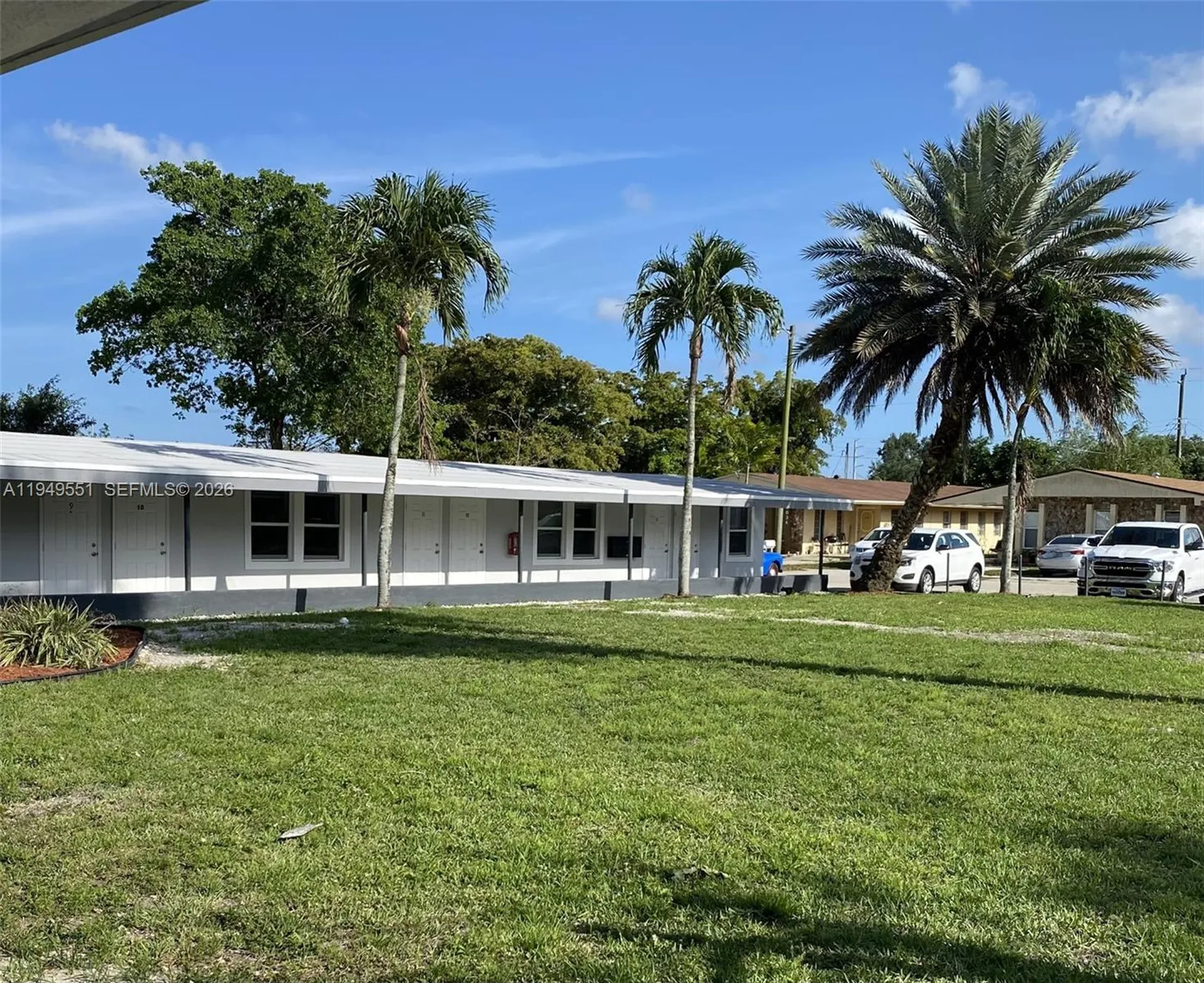 6045 Buchanan Street Hollywood FL 33024