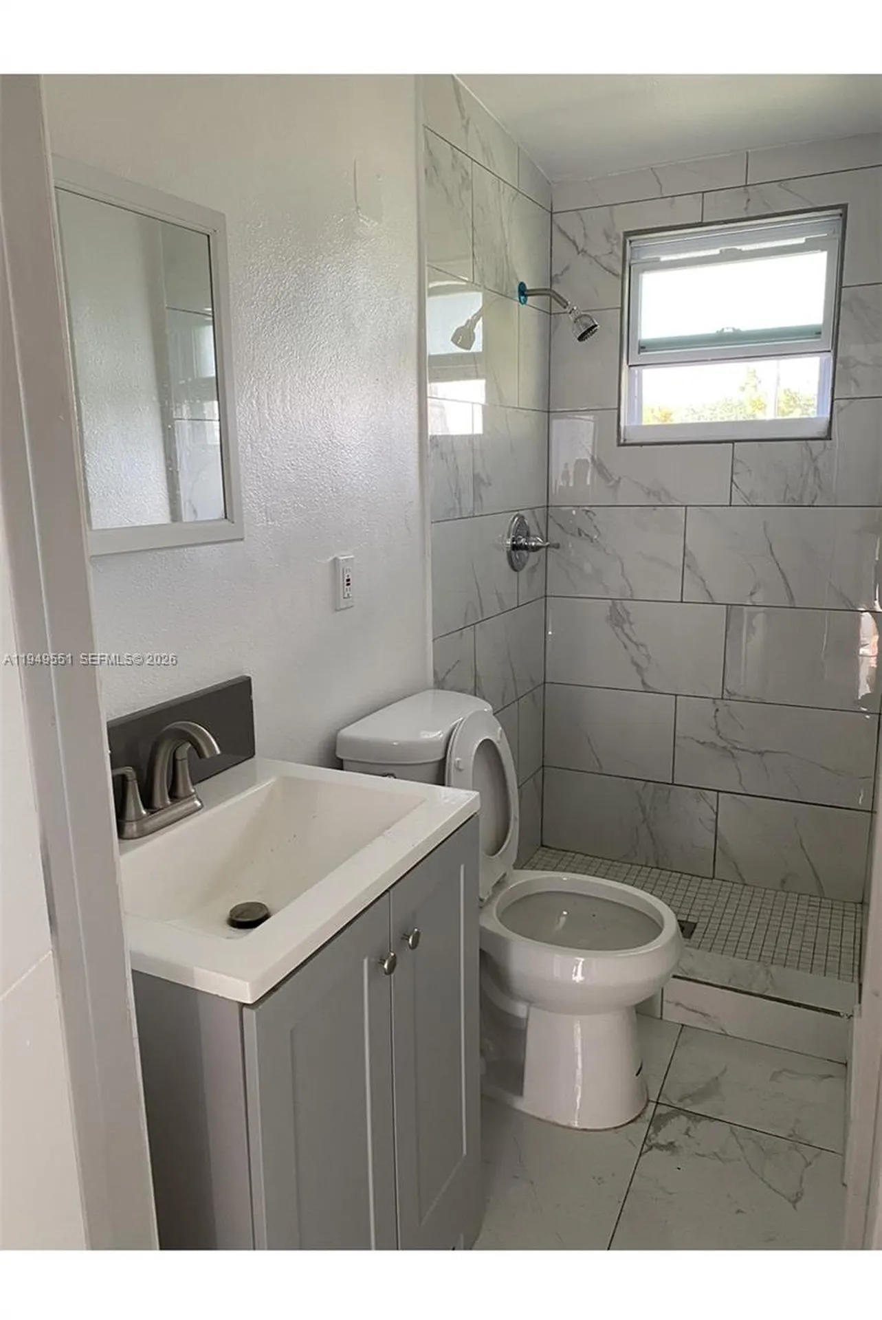6045 Buchanan Street Hollywood FL 33024