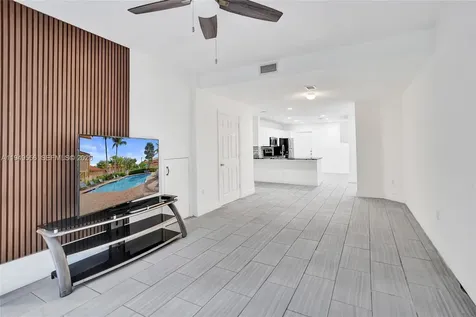 4183 Crystal Lake Drive Deerfield Beach FL 33064