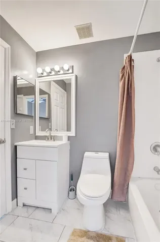 4183 Crystal Lake Drive Deerfield Beach FL 33064