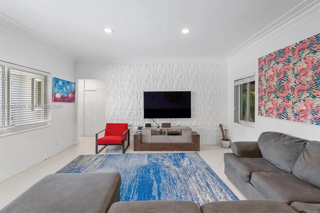 12660 Griffing Boulevard North Miami FL 33161