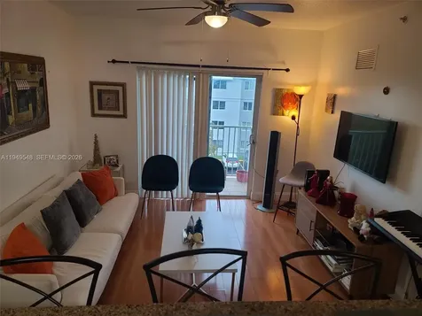11060 SW 196th Street Cutler Bay FL 33157