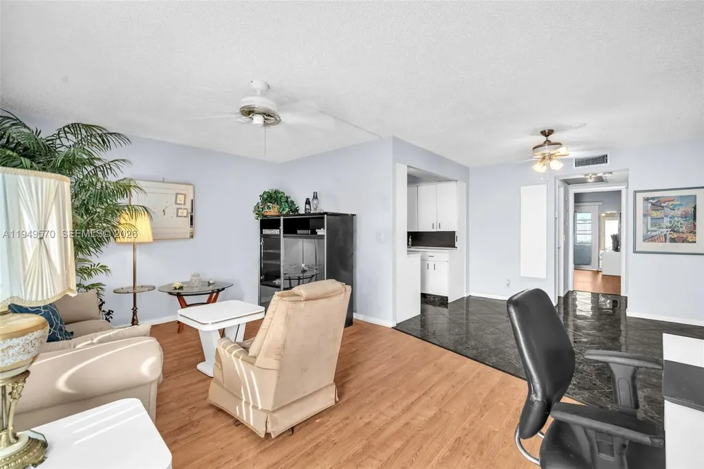 4051 N Newport N Deerfield Beach FL 33442