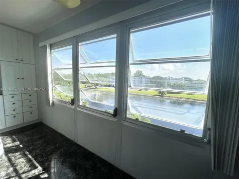 4051 N Newport N Deerfield Beach FL 33442