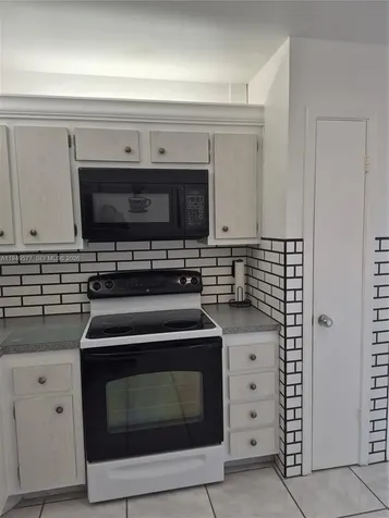 4751 NW 21st Street Lauderhill FL 33313