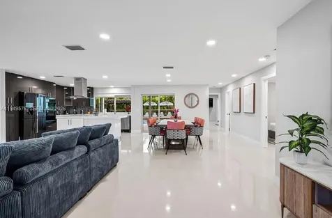 5111 Adams Street Hollywood FL 33021