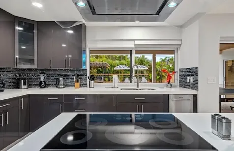 5111 Adams Street Hollywood FL 33021