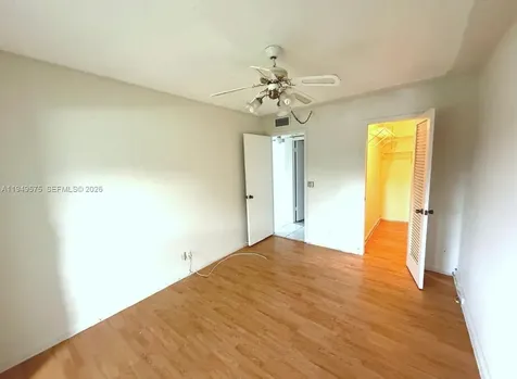 573 Durham U Deerfield Beach FL 33442