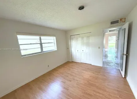 573 Durham U Deerfield Beach FL 33442