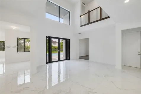 19749 NE 16th Place Miami FL 33179