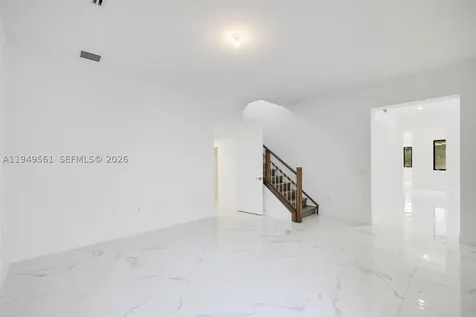 19749 NE 16th Place Miami FL 33179