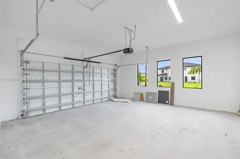 19749 NE 16th Place Miami FL 33179