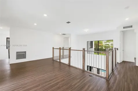 19749 NE 16th Place Miami FL 33179