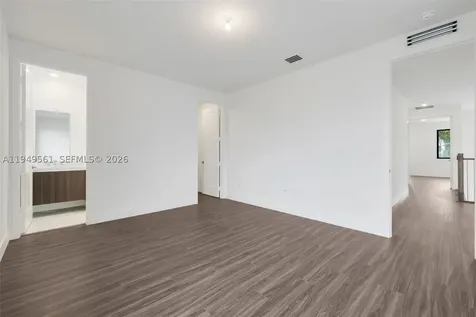 19749 NE 16th Place Miami FL 33179