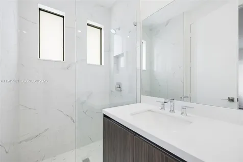 19749 NE 16th Place Miami FL 33179